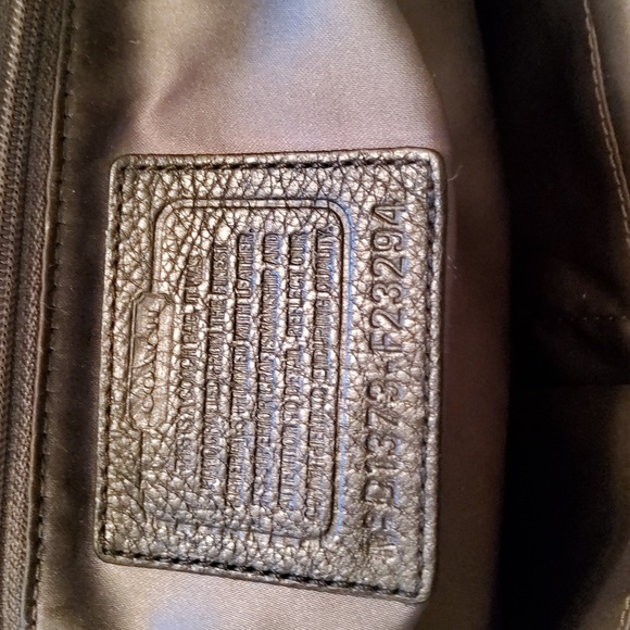 Coach F23294 Park Signature Carryall - Black - Picture 16 of 16